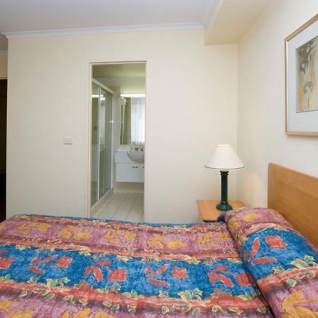 Kingston Terrace Serviced Apartments Канбера Стая снимка