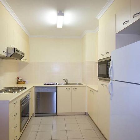 Kingston Terrace Serviced Apartments Канбера Стая снимка